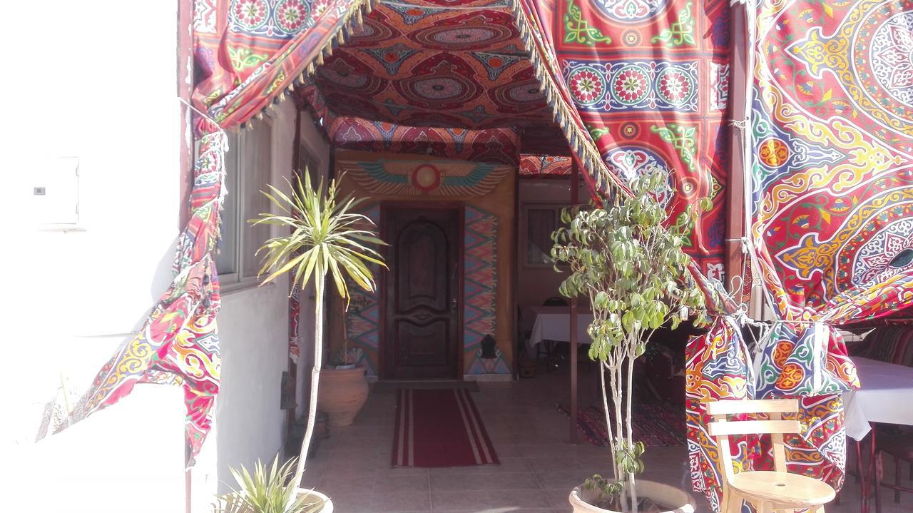 Pyramids Overlook Inn Kafrat al Jabal Экстерьер фото